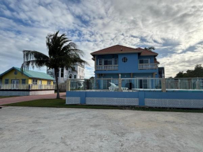 Bernie's Belize Hideaway by the Sea, LTD
